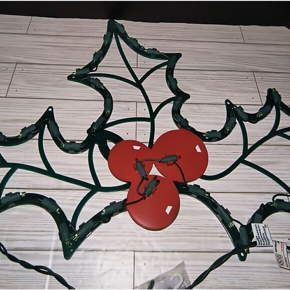 Vintage Impact Plastics Christmas Lighted Holly Leaves Decor 22½" Wide 16" Tall - Picture 8 of 10